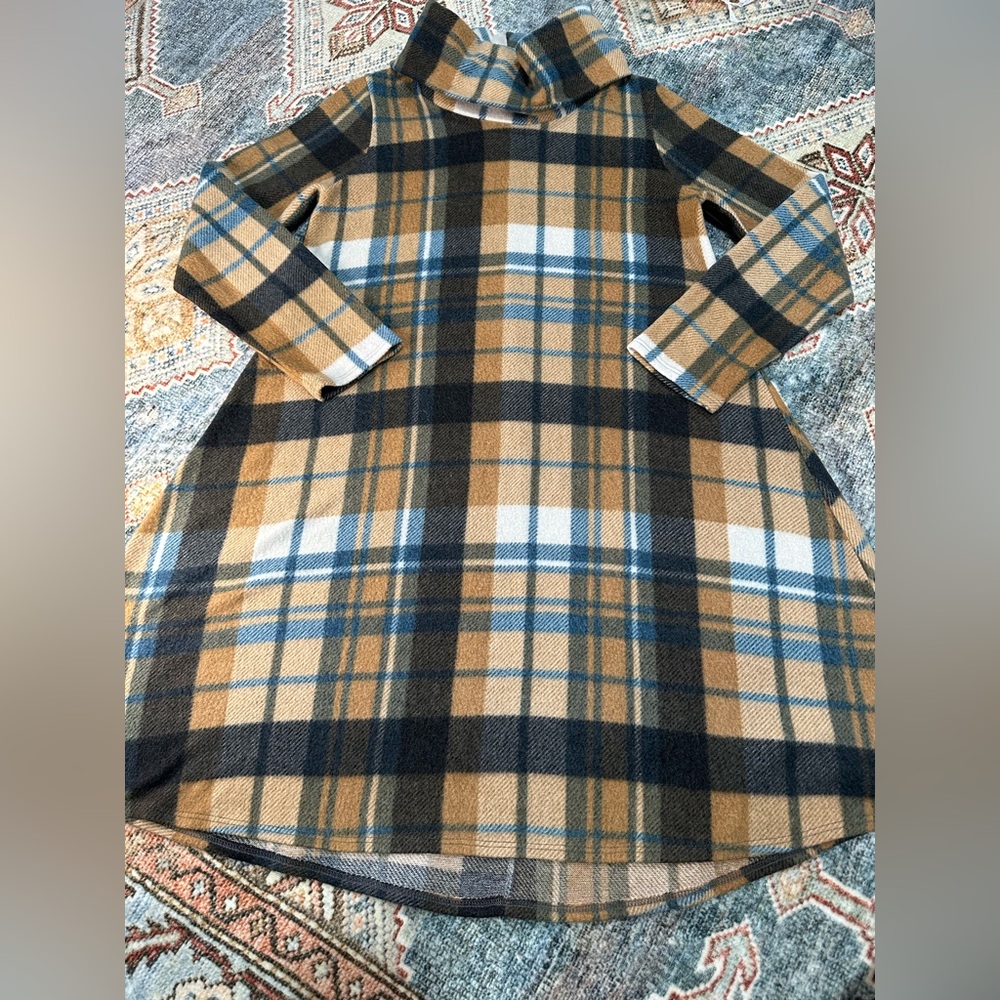 Chris & Carol Blue and Tan Plaid Dress‎